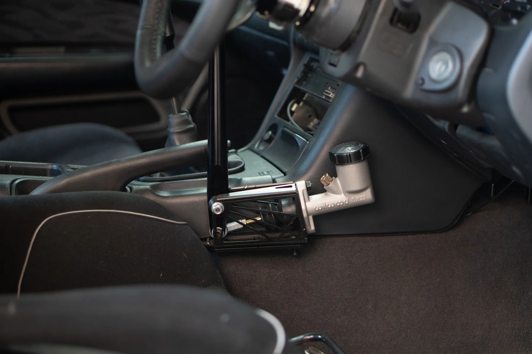 S-chassis car specific handbrake mount - Image 7